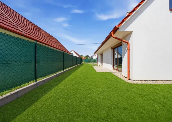 Na predaj 4-izbový rodinný dom v Moste pri Bratislave – časť Zelená Voda