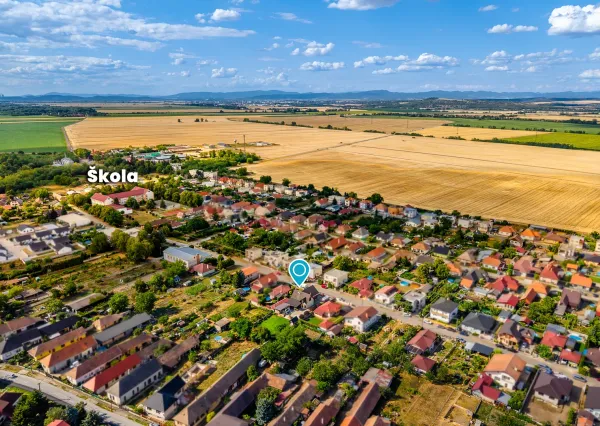 Na predaj veľkometrážny 4-izbový rodinný dom v obci Jur nad Hronom
