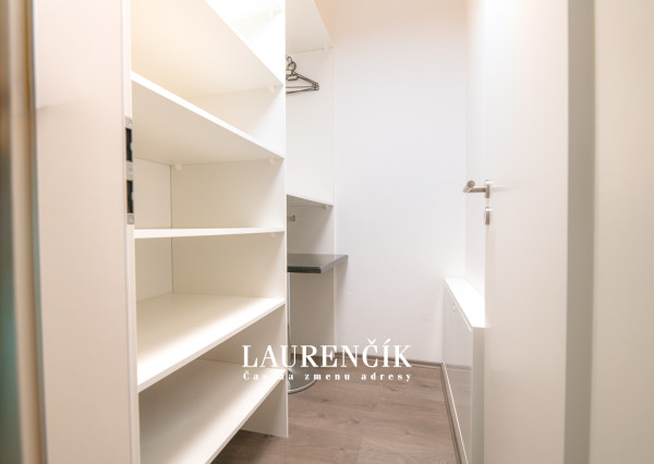 NA PREDAJ | 1 -IZBOVÝ BYT NA UL. KARPATSKÁ | GREENBAY RESIDENCE - TRENČÍN