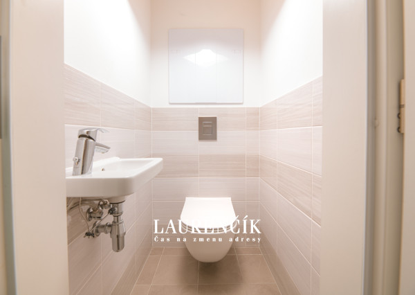 NA PREDAJ | 1 -IZBOVÝ BYT NA UL. KARPATSKÁ | GREENBAY RESIDENCE - TRENČÍN