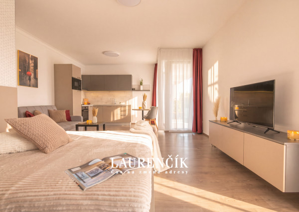 NA PREDAJ | 1 -IZBOVÝ BYT NA UL. KARPATSKÁ | GREENBAY RESIDENCE - TRENČÍN