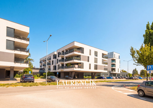 NA PREDAJ | 1 -IZBOVÝ BYT NA UL. KARPATSKÁ | GREENBAY RESIDENCE - TRENČÍN