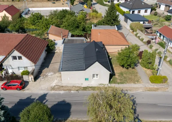 Na predaj 3-izbový rodinný dom v Seredi