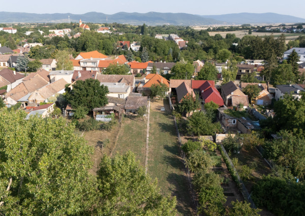 Na predaj priestranný 3-izbový rodinný dom v Suchej nad Parnou