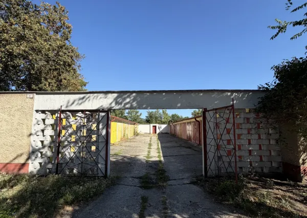 Na predaj garáž na ul. Nábrežná v Trenčíne