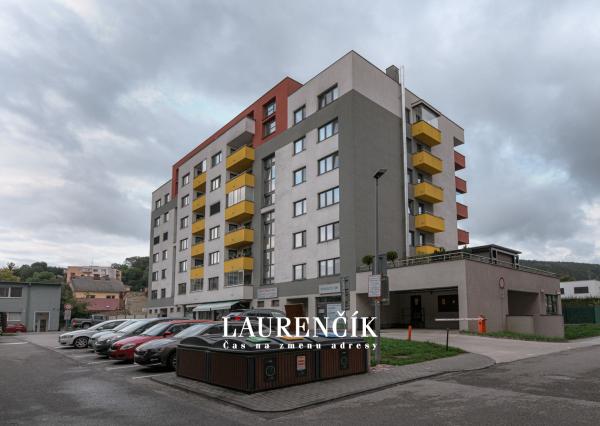 NA PRENÁJOM | 3 - IZBOVÝ BYT V NOVOSTAVBE | ŠIRŠIE CENTRUM - TRENČÍN, UL. I. OLBRACHTA