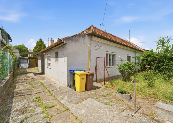Na predaj 4-izbový rodinný dom v Nitre – Mlynárce