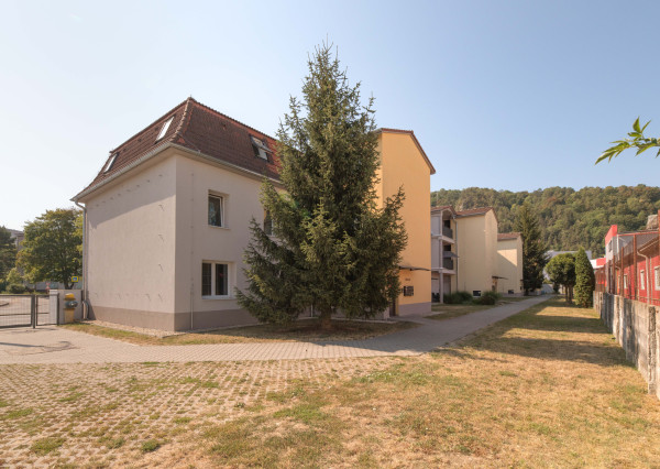NA PREDAJ | 2 - IZBOVÝ BYT V ŠIRŠOM CENTRE | TRENČÍN - G. M. R. ŠTEFÁNIKA