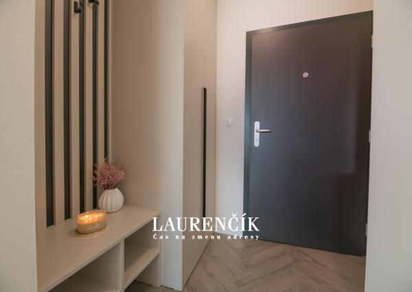 NA PRENÁJOM | LUXUSNÝ 3 - IZBOVÝ BYT  S VÝHĽADOM NA HRAD | TRENČÍN - ZLATOVCE