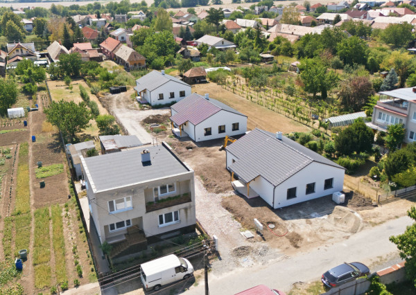 Na predaj novostavby rodinných domov v obci Hronské Kľačany