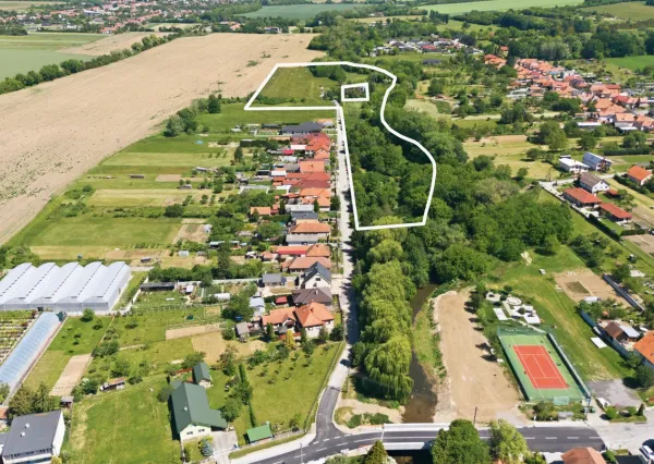 Na predaj investičný pozemok vo Vieske nad Žitavou