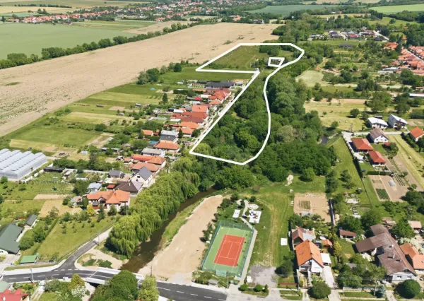 Na predaj investičný pozemok vo Vieske nad Žitavou