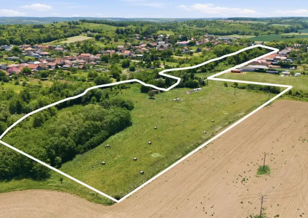 Na predaj investičný pozemok vo Vieske nad Žitavou