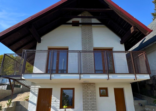 Na predaj rekreačná chata s panoramatickým výhľadom