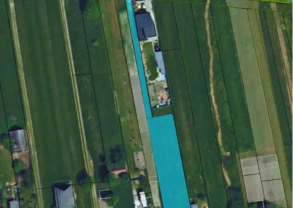 Na predaj perspektívny pozemok v obci Kuchyňa