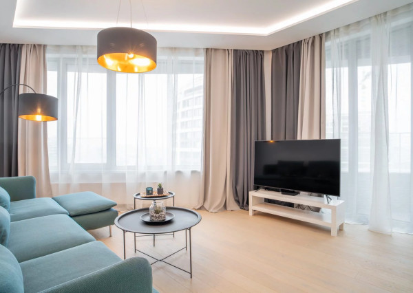 Na prenájom štýlový 3-izbový byt v SKYPARK RESIDENCE s panoramatickým výhľadom
