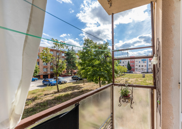 INVESTÍCIA, KTORÁ  ZARÁBA OD PRVÉHO DŇA | 2-IZBOVÝ BYT + 16 m² PIVNICA + PARKOVANIE | PEZINOK