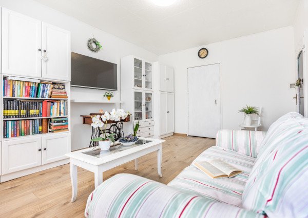 INVESTÍCIA, KTORÁ  ZARÁBA OD PRVÉHO DŇA | 2-IZBOVÝ BYT + 16 m² PIVNICA + PARKOVANIE | PEZINOK