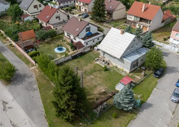 Na predaj 4-izbový rodinný dom v obci Štefanov