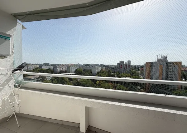 Na prenájom krásny 2-izbový byt v Petržalke s balkónom