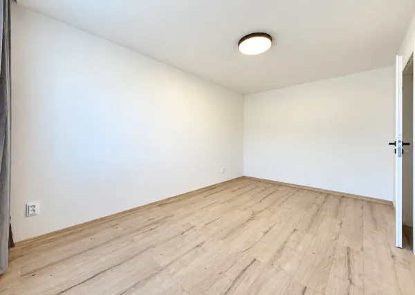 Na predaj štýlový 3-izbový byt v centre Vrútok