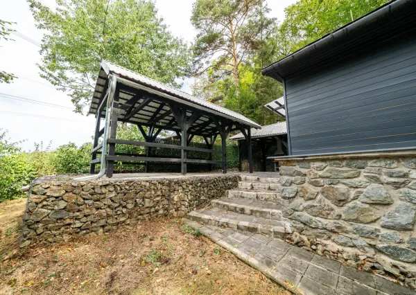 Na predaj luxusná celoročná chata v lokalite Bukovec