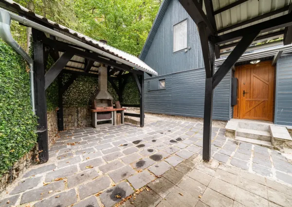 Na predaj luxusná celoročná chata v lokalite Bukovec