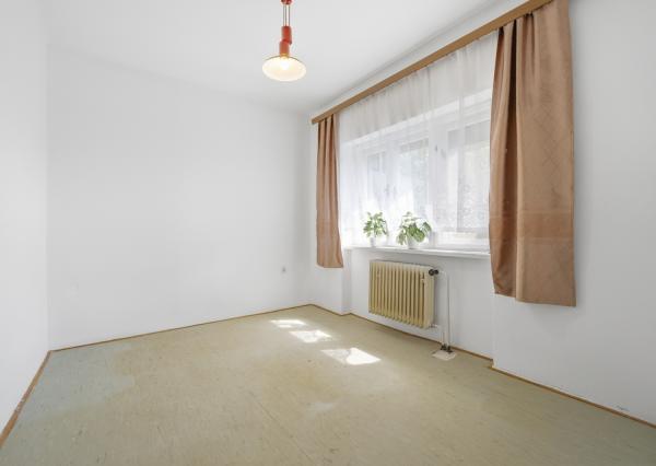 Na predaj 3-izbový tehlový dom s možnosťou nadstavby v Šamoríne