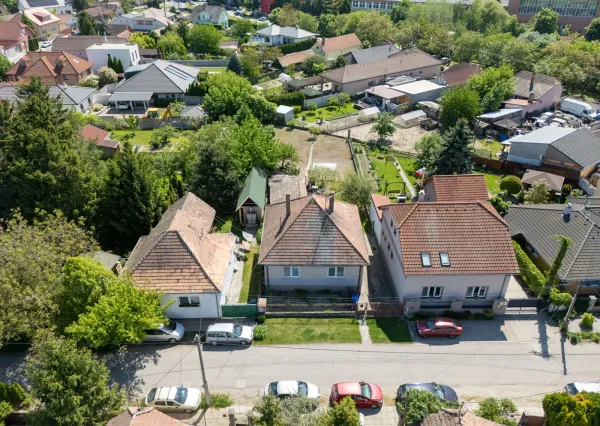 Na predaj 3-izbový tehlový dom s možnosťou nadstavby v Šamoríne