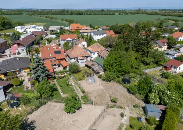 Na predaj 3-izbový tehlový dom s možnosťou nadstavby v Šamoríne