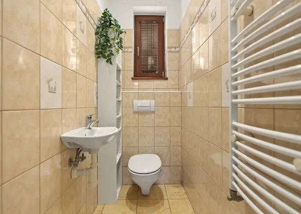 Na predaj 5-izbový rodinný dom so záhradou v Dunajskej Lužnej