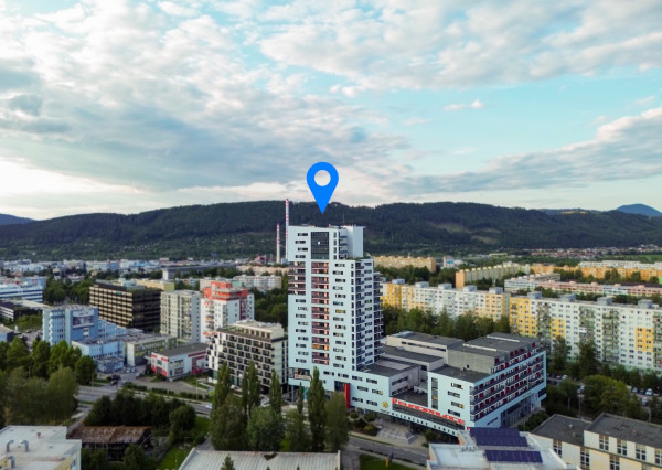 VÝRAZNE ZNÍŽENÁ CENA - Na predaj priestranný, štýlový 3-izbový byt s balkónom v Europalace – Žilina