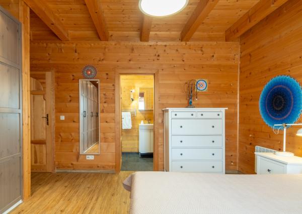 Na predaj rodinný dom s výhľadom na Vysoké Tatry a jazierkom na kúpanie