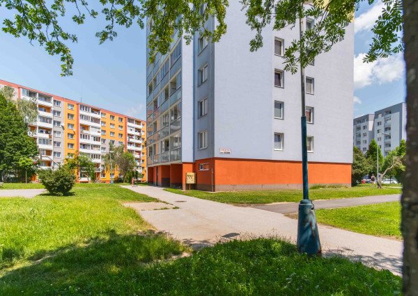 Na predaj 3-izbový byt s dvomi balkónmi v Poprade