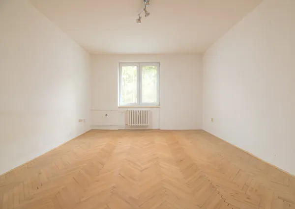 Na predaj 1-izbový byt na ul. 28. OKTÓBRA - Trenčín