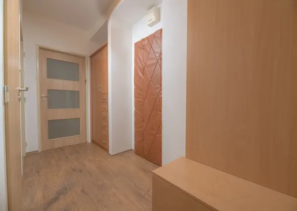 Na predaj 1-izbový byt na ul. 28. OKTÓBRA - Trenčín
