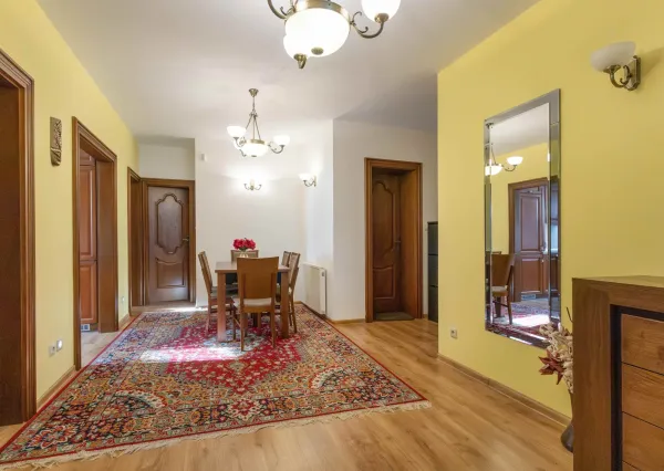 Na prenájom kompletne zariadený rodinný dom v Šamoríne