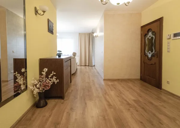 Na prenájom kompletne zariadený rodinný dom v Šamoríne