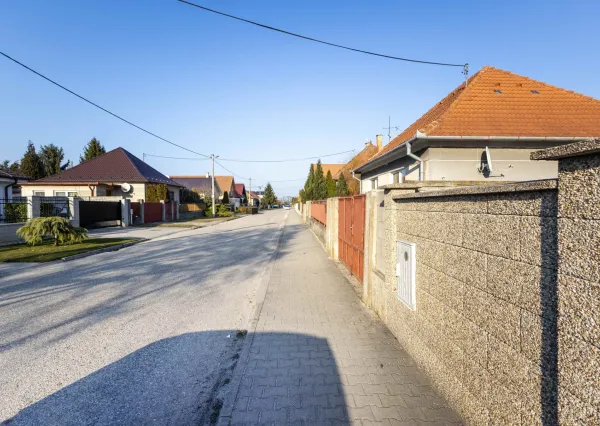 Na prenájom kompletne zariadený rodinný dom v Šamoríne