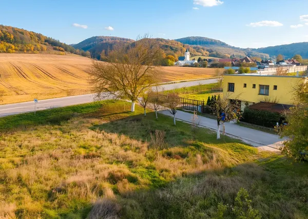 Na predaj pozemok v Trenčíne - Opatová nad Váhom