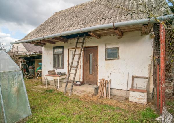 Na predaj 7-izbový rodinný dom v Studienke s investičným potenciálom