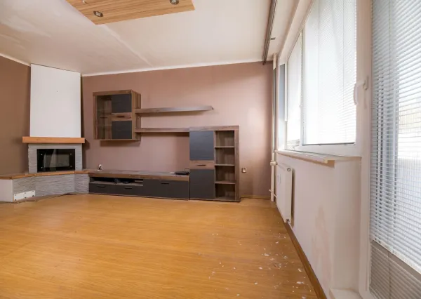 Na predaj 2-izbový byt, Trenčín - Juh