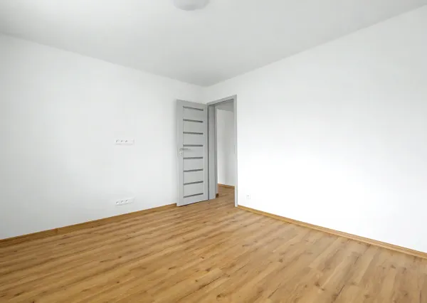 3 izbový byt na predaj s loggiou, Martin-Košúty II
