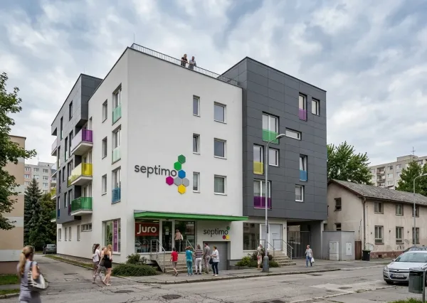 Na predaj garážové státie v Bratislave – Petržalke, Údernícka ulica