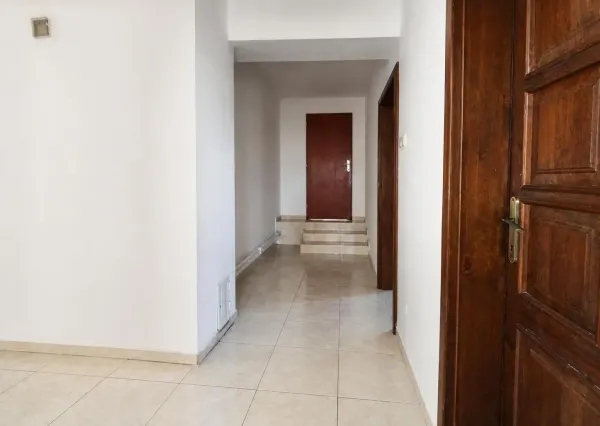 Na predaj priestranný 6-izbový rodinný dom po kompletnej rekonštrukcii v Skačanoch
