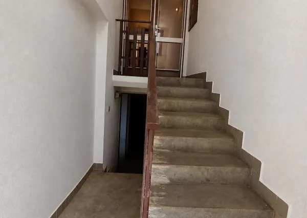 Na predaj priestranný 6-izbový rodinný dom po kompletnej rekonštrukcii v Skačanoch