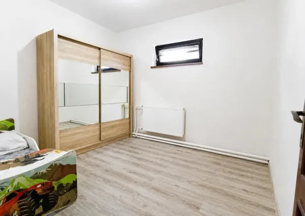 Na predaj priestranný 6-izbový rodinný dom po kompletnej rekonštrukcii v Skačanoch