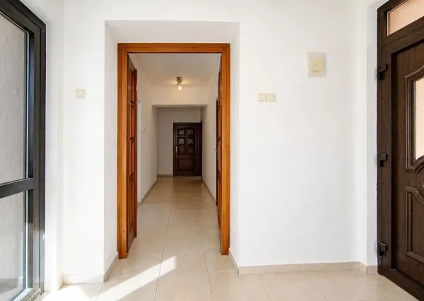 Na predaj priestranný 6-izbový rodinný dom po kompletnej rekonštrukcii v Skačanoch