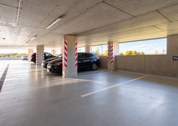 Na prenájom slnečný 2-izbový byt s balkónom a garážovým státím v Poprade – Merťuky