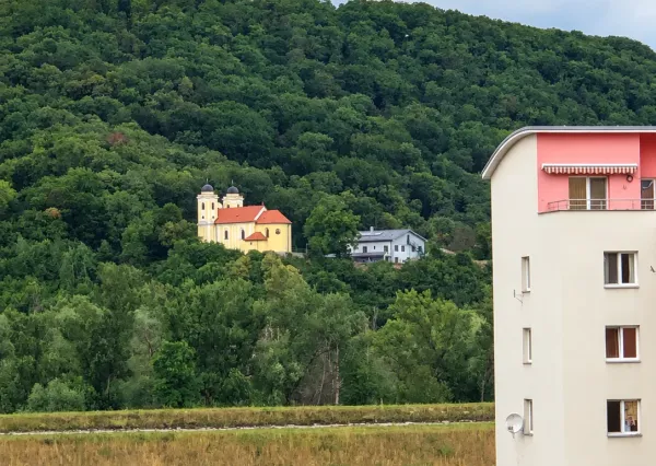Na predaj 2-izbový byt s balkónom v Trenčíne – ul. Armádna